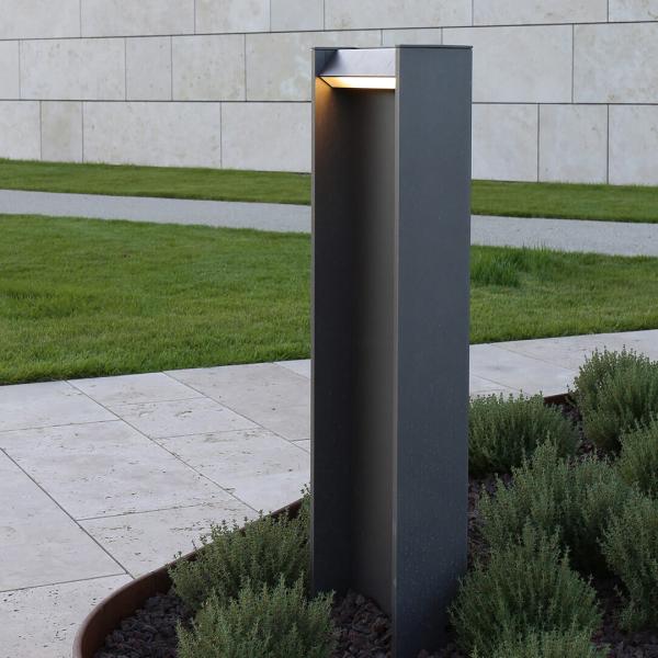 LX Slat Bollard